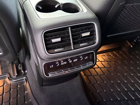 Certified 2025 Mercedes-Benz GLS 450 4MATIC image 15