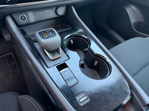 Certified 2023 Nissan Rogue S FWD image 16