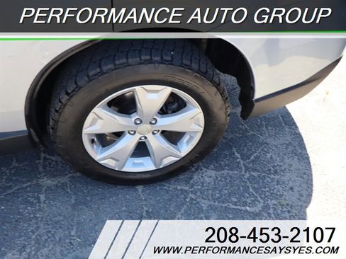Used 2015 Subaru Forester 2.5i Premium w/ All-Weather Package AWD/4WD image 25