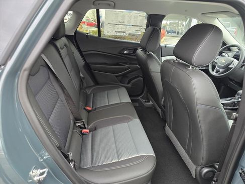 New 2026 Chevrolet Trax LT w/ Driver Confidence Package image 12
