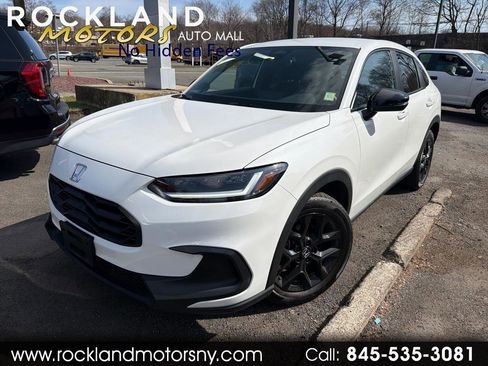 Used 2024 Honda HR-V Sport image 1
