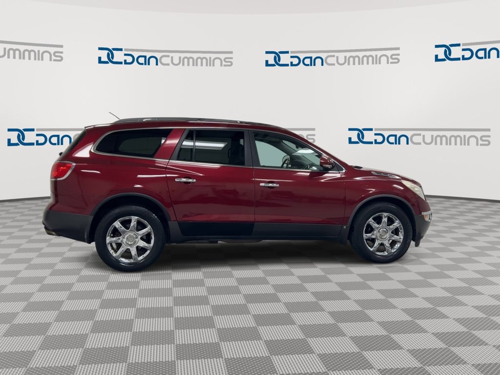 Used 2010 Buick Enclave CXL FWD image 9