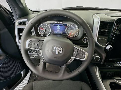 New 2026 RAM 1500 4x4 Crew Cab image 11