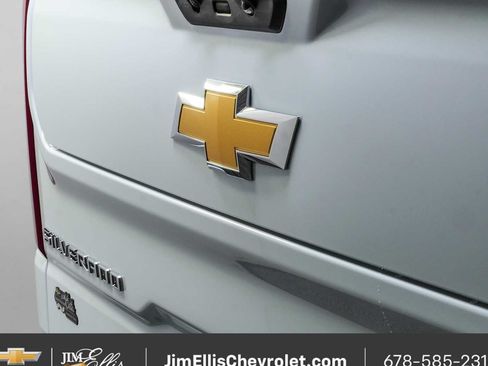 New 2026 Chevrolet Silverado 1500 High Country AWD/4WD image 36