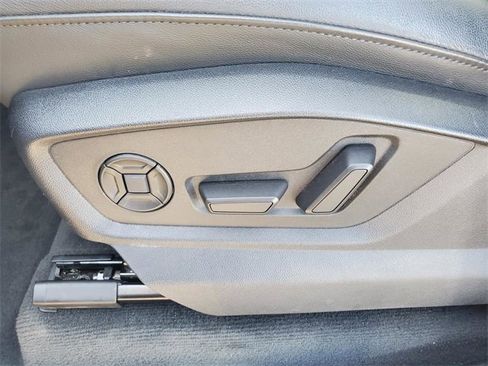 Used 2022 Audi Q7 3.0T Premium Plus w/ Premium Plus Package image 16