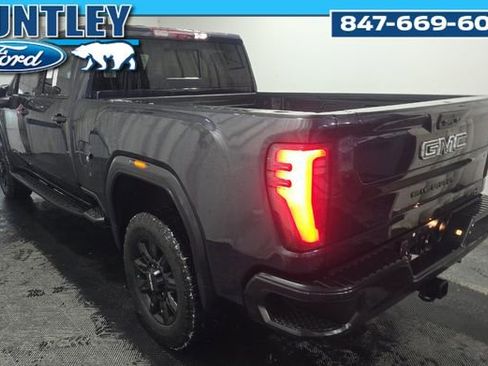 Used 2024 GMC Sierra 3500 AT4 w/ AT4 Premium Plus Package image 5