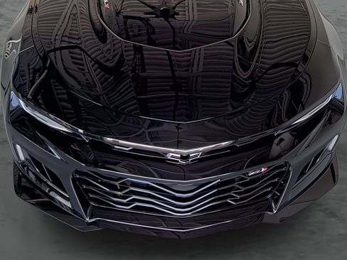 Used 2023 Chevrolet Camaro ZL1 image 18