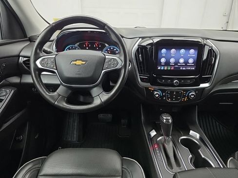 Used 2020 Chevrolet Traverse High Country AWD/4WD image 12
