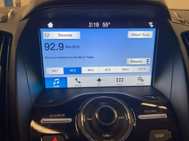 Used 2018 Ford Escape Titanium w/ Ford Safe & Smart Package AWD/4WD image 7