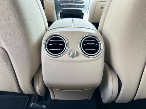 Certified 2022 Mercedes-Benz GLC 300 4MATIC image 13