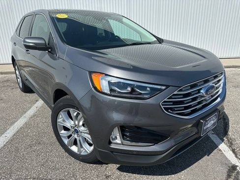 Certified 2022 Ford Edge Titanium w/ Equipment Group 301A AWD/4WD image 10
