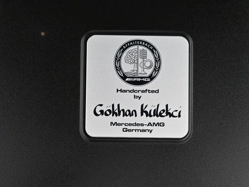 Used 2018 Mercedes-Benz AMG GT Roadster image 25