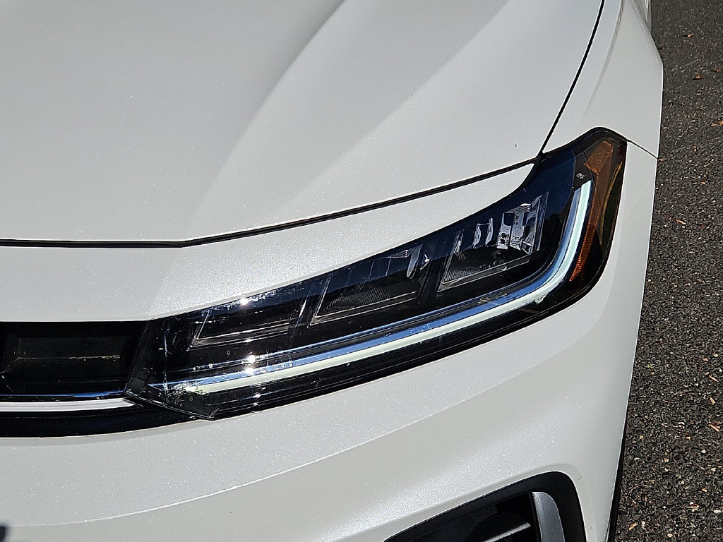 Certified 2026 Volkswagen Jetta SEL FWD image 9
