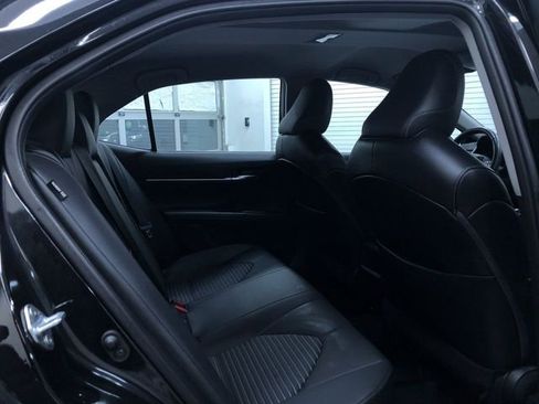 Used 2023 Toyota Camry SE image 14