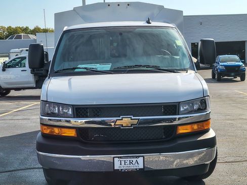 New 2025 Chevrolet Express 3500 w/ Power Convenience Package image 4