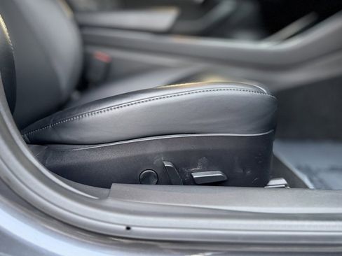 Used 2018 Tesla Model 3 Long Range image 35