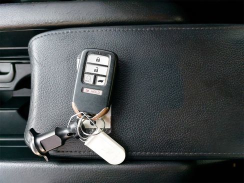 Used 2020 Honda Civic Sport image 10