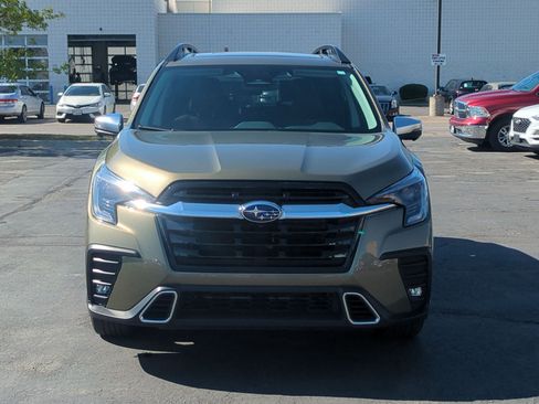 Used 2023 Subaru Ascent Touring AWD/4WD image 12