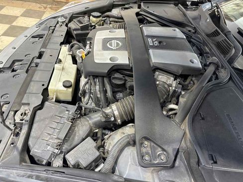 Used 2009 Nissan 370Z Touring w/ Sport Pkg image 25