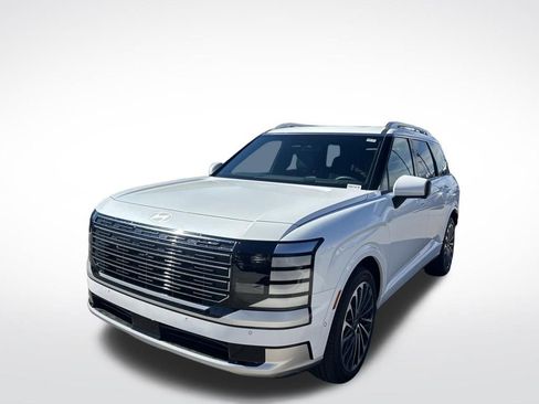 Used 2026 Hyundai Palisade Calligraphy image 1