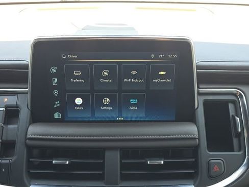 Used 2022 Chevrolet Suburban Z71 w/ Z71 Off-Road Package image 37