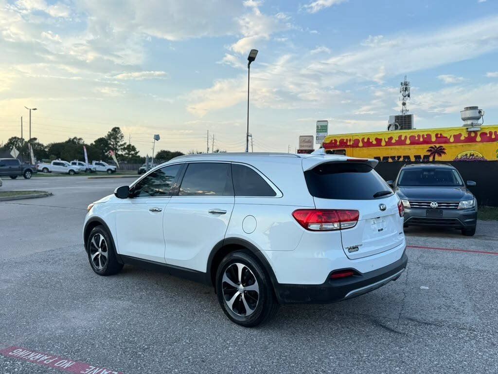 Used 2016 Kia Sorento EX w/ EX Premium Package FWD image 18
