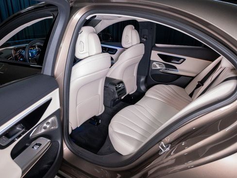 New 2026 Mercedes-Benz E 350 Sedan image 28