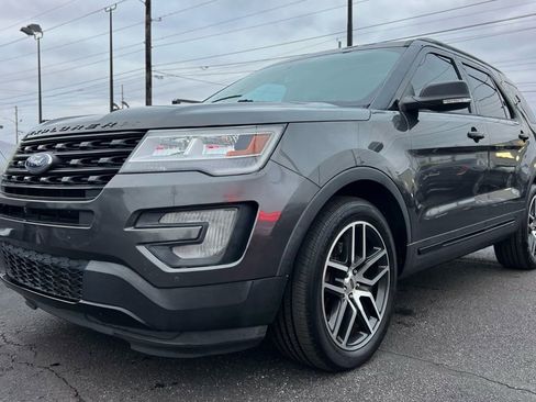 Used 2017 Ford Explorer Sport w/ Equipment Group 401A image 15