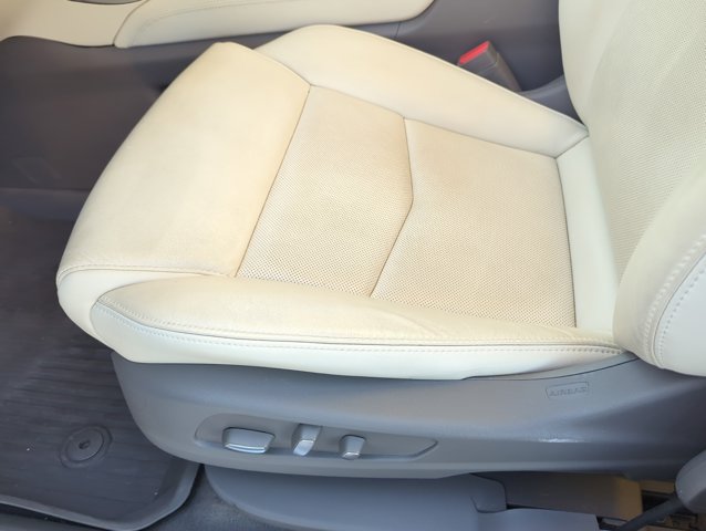 Used 2019 Cadillac XT5 Premium Luxury FWD image 12