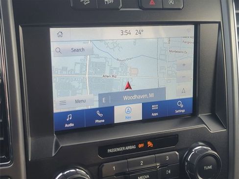 Used 2020 Ford F150 XLT w/ Equipment Group 302A Luxury image 18