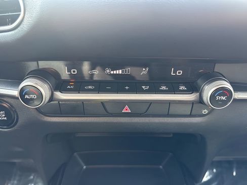 Used 2024 MAZDA CX-30 AWD 2.5 S w/ Select Sport Pkg image 17