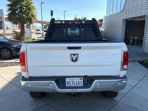 Used 2017 RAM 2500 Laramie image 6