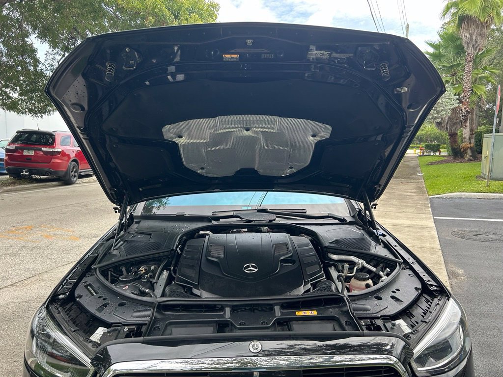 Used 2024 Mercedes-Benz S 580 4MATIC Sedan image 30