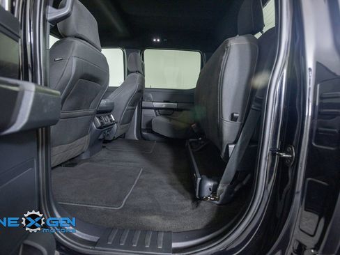 Used 2022 Ford F150 XLT w/ Equipment Group 302A High AWD/4WD image 30