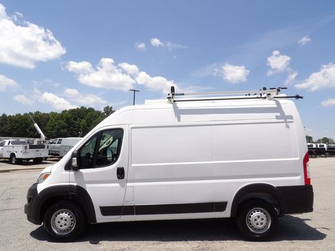Used 2024 RAM ProMaster 2500 FWD image 55