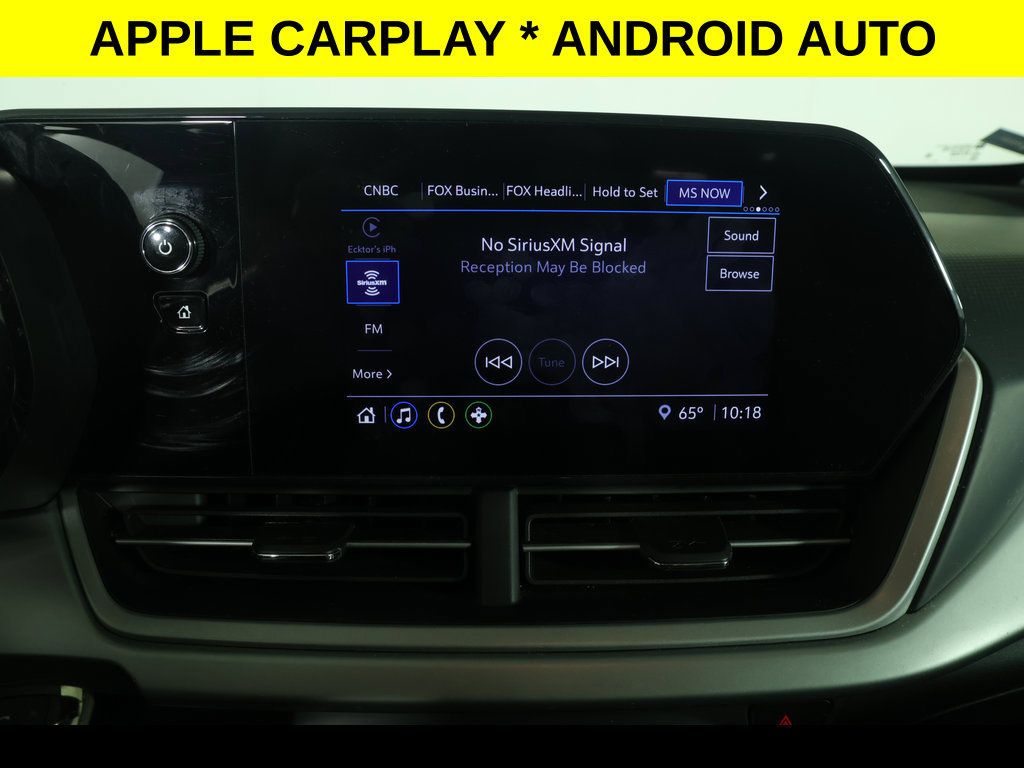 Used 2024 Chevrolet Trax LS w/ LS Convenience Package FWD image 4