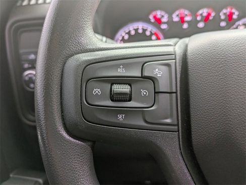Used 2023 Chevrolet Silverado 1500 Custom image 26