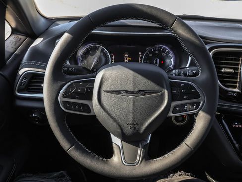 New 2026 Chrysler Pacifica Select image 26