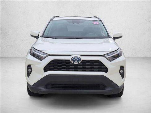 Used 2022 Toyota RAV4 XLE Premium AWD/4WD image 2