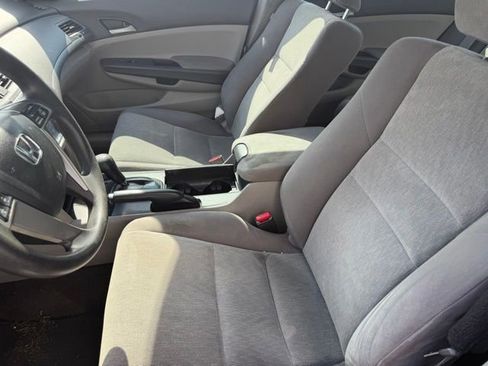 Used 2009 Honda Accord LX-P image 9