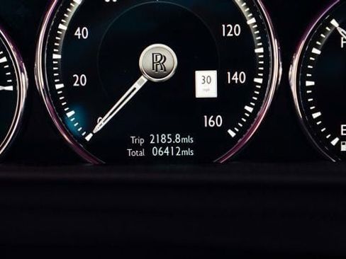 Used 2024 Rolls-Royce Cullinan image 59