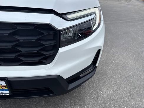 Used 2023 Honda Passport EX-L image 41