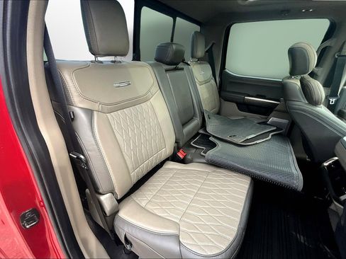 Used 2024 Ford F150 Platinum w/ Equipment Group 703A Plus image 17