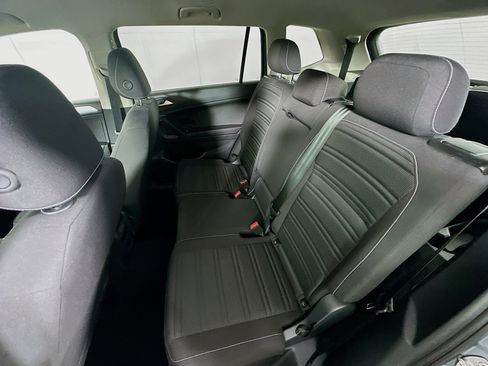 Used 2024 Volkswagen Tiguan S image 25