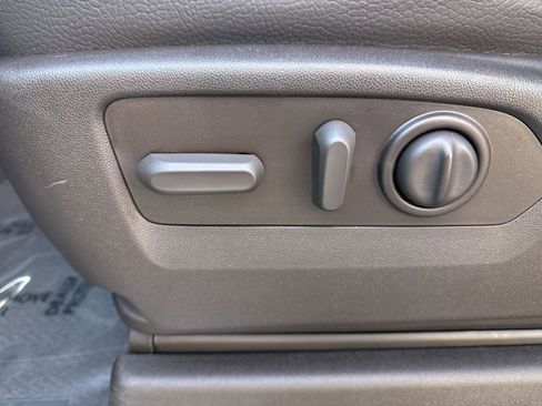 Used 2022 GMC Sierra 2500 Denali w/ Denali Ultimate Package image 13