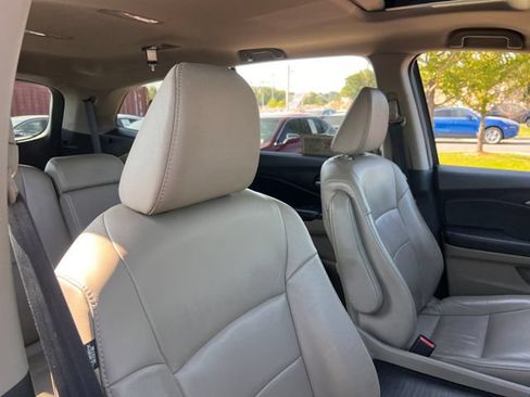 Used 2018 Honda Pilot EX-L image 28