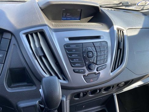 Used 2019 Ford Transit 350 XLT image 17