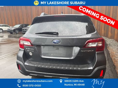 Used 2019 Subaru Outback 2.5i Limited w/ Popular Package #2 AWD/4WD image 8
