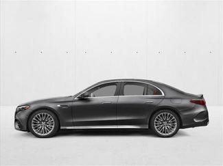 New 2027 Mercedes-Benz E 53 AMG e 4MATIC Sedan video 3