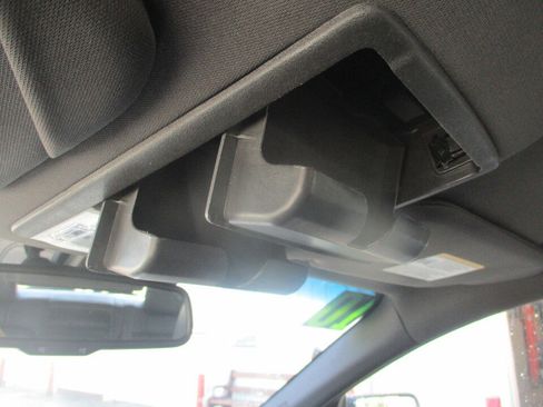 Used 2010 Lincoln MKS AWD image 39